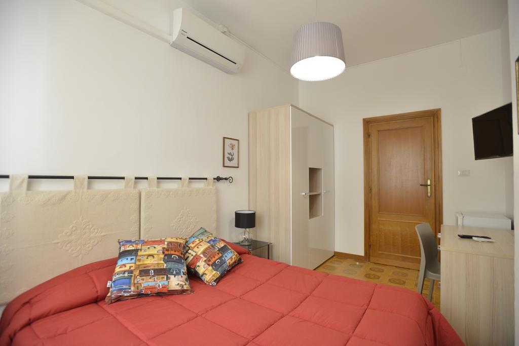 אלגהרו Liberty Guest House מראה חיצוני תמונה