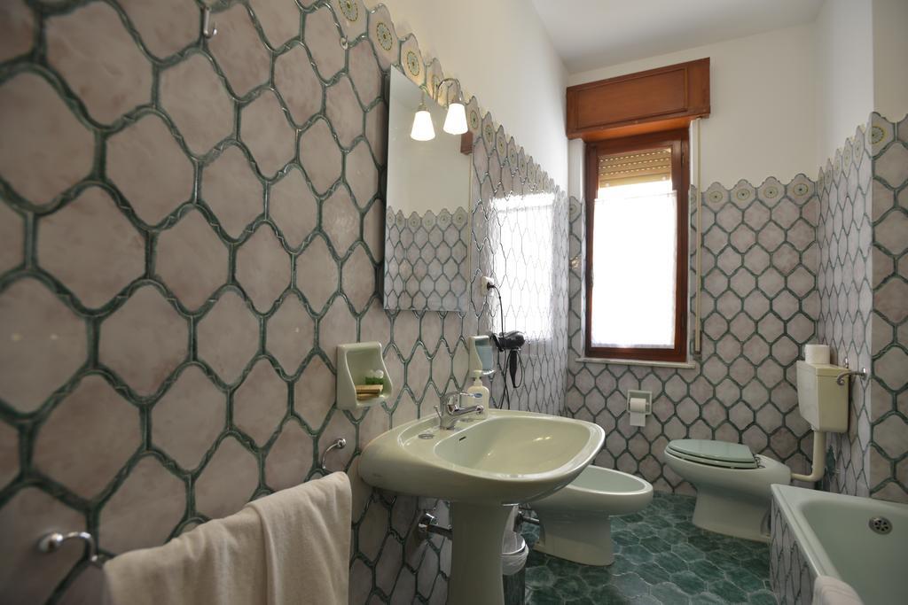 אלגהרו Liberty Guest House מראה חיצוני תמונה